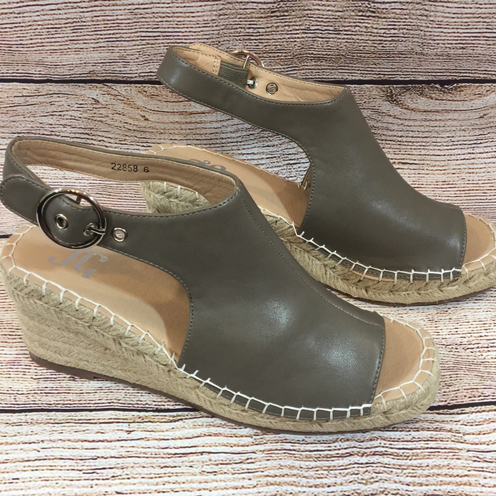 NWOT - Wedges
